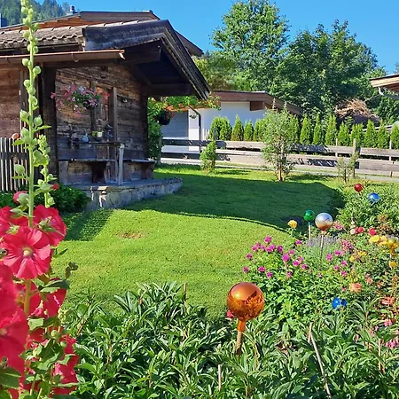 Foidlhof - *